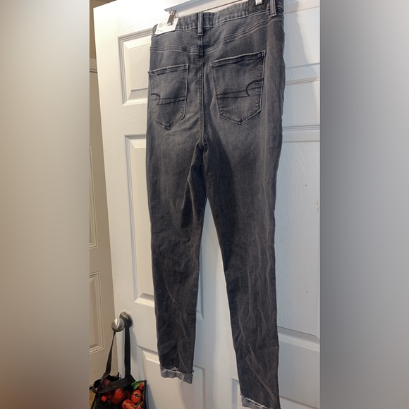 NEW American Eagle Jeans - Picture 2 of 3